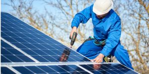 Installation Maintenance Panneaux Solaires Photovoltaïques à Saint-Drezery
